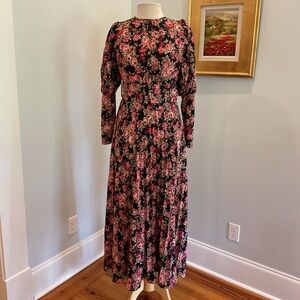 byTiMo Romantic Floral Belted Maxi Dress‎